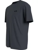 Remera de algodón azul oscuro con cuello redondo, corte regular, mangas cortas y logo de Calvin Klein en el pecho.