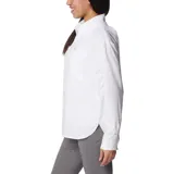 Camisa de manga larga Columbia Silver Ridge Utility, color negro, con protección solar FPU 50 y tecnología hidroabsorbente Omni-Wick. Cuenta con ventilación, bolsillo en el pecho y está hecha de material reciclado.