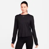 Remera deportiva negra de manga larga, con logo de Nike en el pecho.