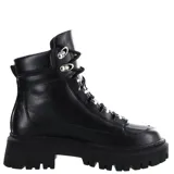 Botas de caña alta color blanco hueso, con cordones y suela track.