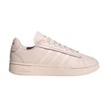 Zapatillas de cuero sintético color rosa con tres franjas características y suela de goma.