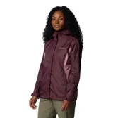 Campera impermeable Columbia Arcadia II color celeste, con capucha ajustable, cierre frontal con solapa, bolsillos con cierre y puños ajustables.