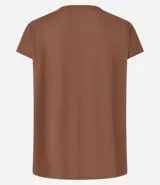 Remera lila de microfibra con escote redondo y mangas cortas.