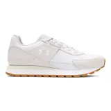 Zapatillas urbanas Under Armour W Essential Runner, color negro con detalles en blanco y suela marrón.