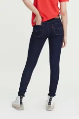 Jeans super skinny de tiro alto, color azul oscuro.