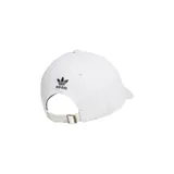 Gorra Adidas Originals color blanco con logo bordado en negro en el frente.