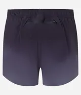 Bermuda deportiva de poliéster color gris oscuro, modelo running, con cintura elástica ajustable con cordón interno, bolsillo trasero con cierre y estampado degradado.