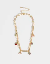 Collar corto con cadena dorada de eslabones alargados y dijes de frutas con strass de colores.