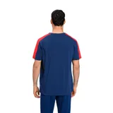 Remera de hombre en color azul marino con detalles en rojo y logotipo en el pecho.