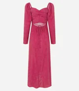 Vestido midi de viscosa con estampado de lunares, escote corazón con fruncido en el busto, mangas largas y abertura lateral.
