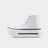 Championes Converse Chuck Taylor All Star Double Stack blancos, de caña alta y plataforma doble.