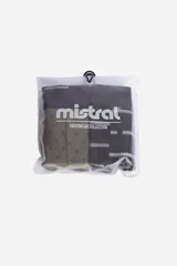 Pack de dos boxers con cintura elastizada, uno color verde militar con estampado de cruces y otro gris con estampado de veleros.