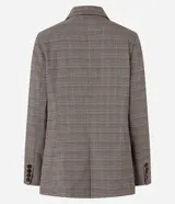 Blazer marrón con estampado de cuadros, corte oversized, cuello en V, manga larga y cierre con dos botones delanteros.
