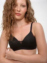 Soutien triangular de microfibra color azul con detalle de tul en el centro.