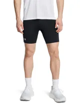 Calza deportiva Under Armour Launch Half Tights, color negro, de corte ajustado y largo a media pierna.