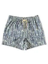 Short de baño blanco con estampado de hojas de palmera en tonos verde, rojo y amarillo.