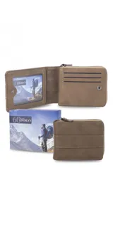 Billetera marrón de cuero sintético con cierre perimetral y múltiples compartimentos para tarjetas y billetes. Incluye un compartimento con broche en el frente y un bolsillo con cierre.