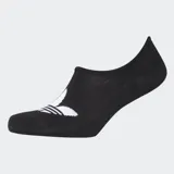 Pack de tres pares de medias Adidas invisibles color negro con logo blanco.