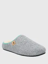 Pantuflas grises de fieltro con plantilla de fieltro y borde superior celeste.