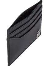 Tarjetero compacto de piel negra con múltiples ranuras para tarjetas y compartimento interior para billetes, con insignia monograma TH.