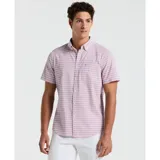 Camisa de manga corta con cuello abotonado y estampado a rayas horizontales en tonos rosa, celeste y blanco.