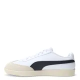 Championes de hombre color negro con detalles en blanco y suela de goma marrón.