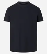 Remera de hombre confeccionada en algodón y poliéster, de corte regular, manga corta, cuello redondo y textura waffle.