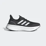 Championes de running Adidas Ultraboost 5 en color negro con las tres tiras características en blanco. Presentan una entresuela con tecnología Light BOOST para una amortiguación ligera y retorno de energía, sistema Torsion para mayor estabilidad y suela de caucho Continental para un agarre óptimo. El exterior está confeccionado en tejido textil transpirable.
