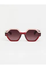 Lentes de sol Tiwi modelo Valette, con montura octogonal tricolor en rojo, rosa y beige brillante, y lentes degradadas en borgoña.