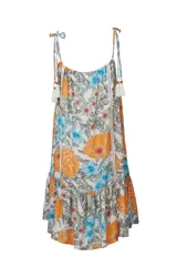 Vestido corto de playa con estampado floral en tonos naranja, celeste y verde sobre fondo blanco.