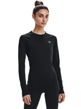 Remera de primera capa Under Armour ColdGear Authentics, color negro, de calce ajustado y mangas largas.