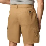 Short cargo color tostado, con bolsillos laterales y traseros.