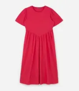 Vestido midi de media malla color fucsia, con cuello redondo, manga corta abullonada y corte en V en la cintura.