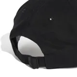 Gorra de béisbol Adidas Adicolor Classic Trefoil, unisex, color negro con logo del trifolio bordado en blanco.