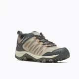 Championes de trekking Merrell Crosslander 3 color beige con detalles en negro y naranja. Capellada de cuero y malla transpirable, puntera reforzada, entresuela de EVA y suela de goma con tracción.