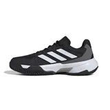 Championes Adidas Courtjam Control 3, color negro con detalles en gris y las tres tiras clásicas en blanco. Ideales para tenis.