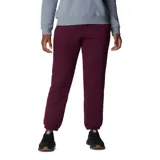 Pantalón deportivo acolchado color borgoña, con cintura elástica ajustable y bolsillos laterales.