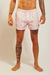 Short de baño celeste con estampado de personas nadando y faroles.