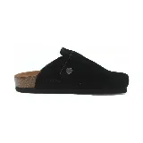 Zueco color beige con hebilla ajustable y plantilla anatómica.