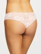 Panty de microtul y encaje color rosado.