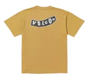 Remera de manga corta color mostaza con logotipo de la marca en el pecho.
