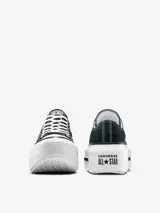 Championes Converse Chuck Taylor All Star Lift, color negro con plataforma blanca.