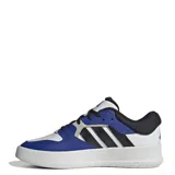 Championes Adidas Court 24 de hombre, color blanco con detalles en azul y negro.