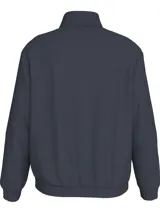 Campera azul marino con cierre frontal, cuello alto y logo de la marca en el pecho.