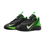 Championes Nike G.T. Jump Academy negros con detalles en verde y blanco. Cuentan con dos capas de espuma apilada en la media suela y un talón curvado. El upper texturizado es estructurado y transpirable.