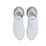 Zapatillas Nike Air Max 270 blancas con detalles plateados y logo Nike en los laterales.