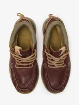 Zapatos de cuero color marrón con cordones, de la marca Satorisan, modelo Earth B.Premium.