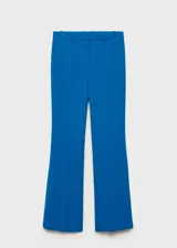 Pantalón de vestir negro de corte wide leg.