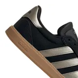Championes Adidas Breaknet Sleek negros con detalles en gris y suela color caramelo.