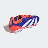 Championes de fútbol Adidas Predator Elite, color azul con detalles en naranja y blanco.